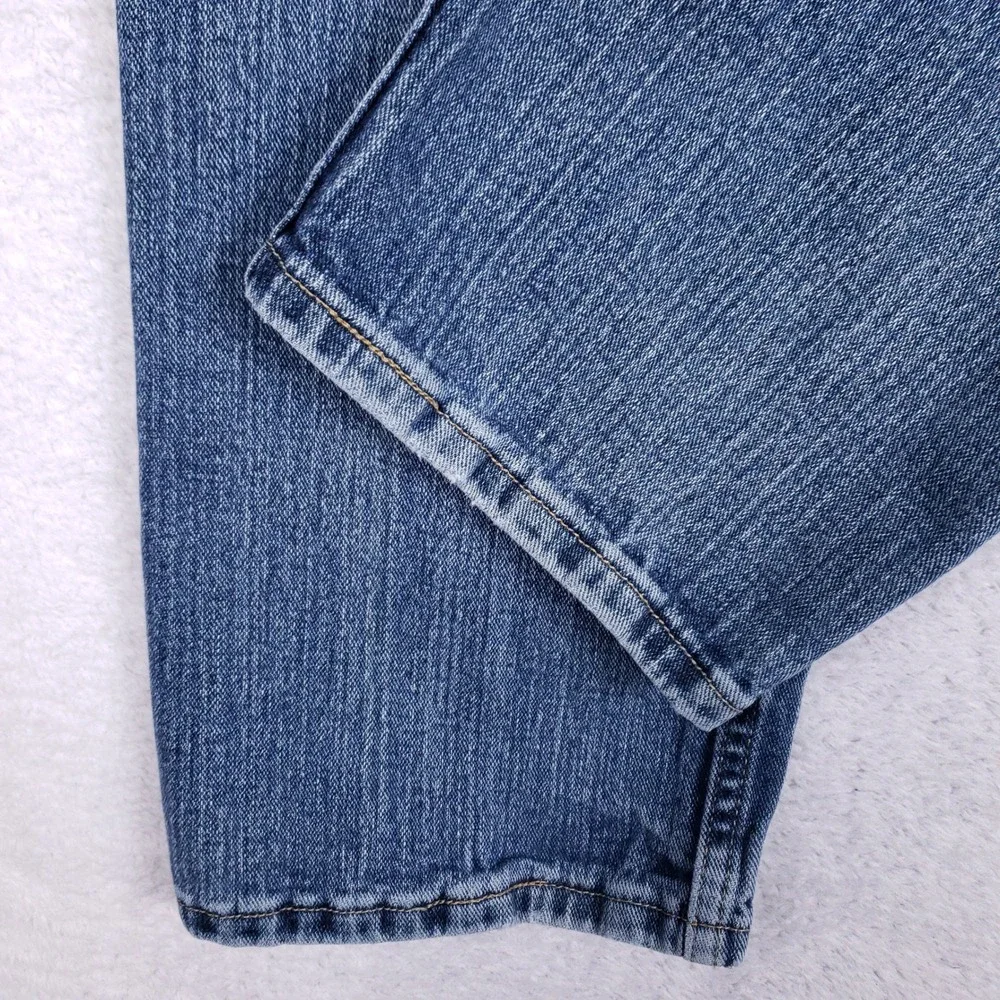 Wrangler Advanced Comfort Mens Straight Leg Jeans Medium Wash Blue 32x32* Cowboy